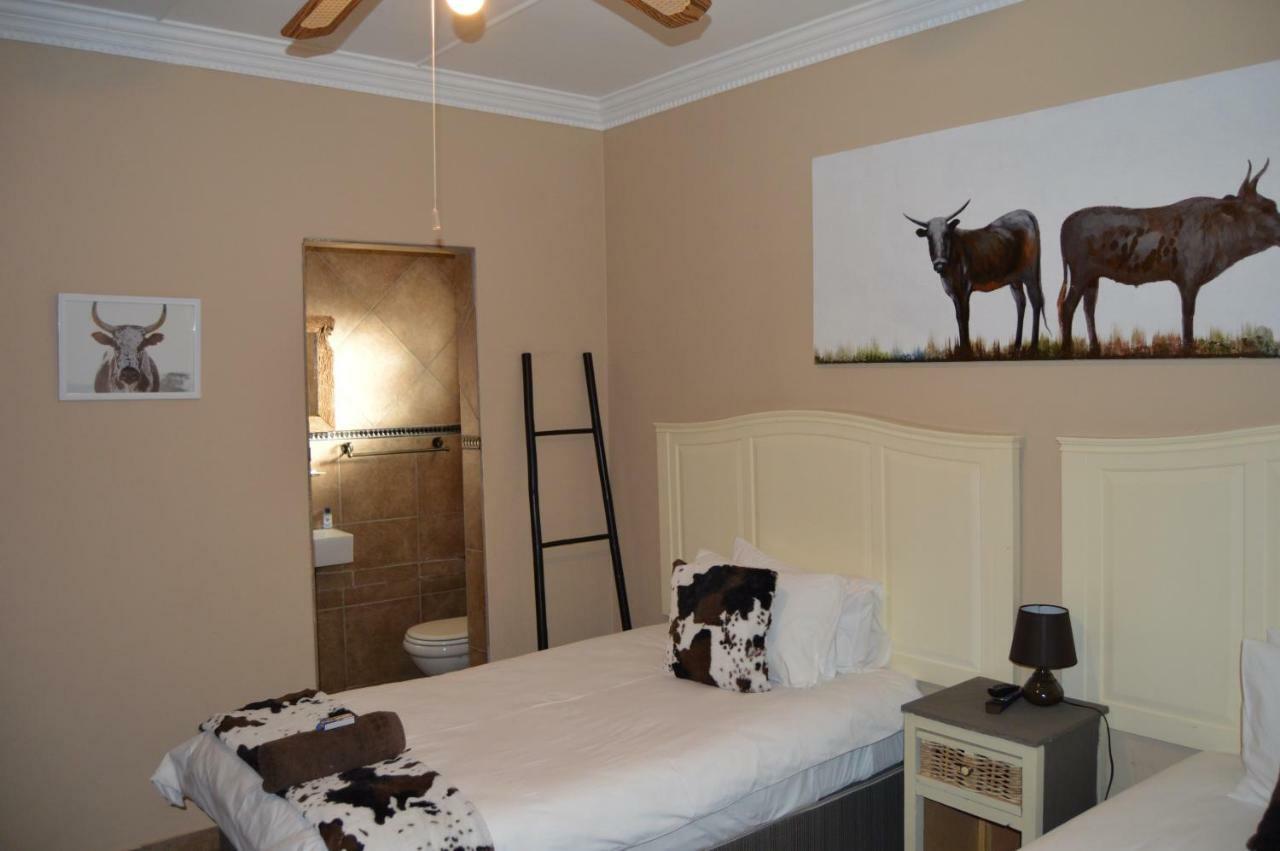 Esmarline Lodge Бритс Екстериор снимка